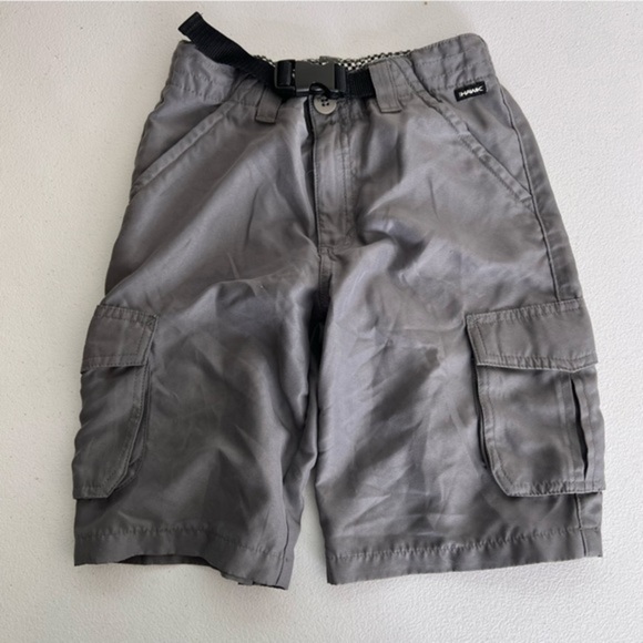 5/$25 Hawk boys cargo shorts 7X - Picture 1 of 3